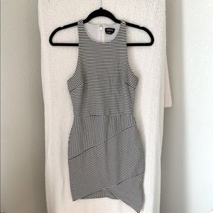 Bodycon beautiful racer back bebe dress size small